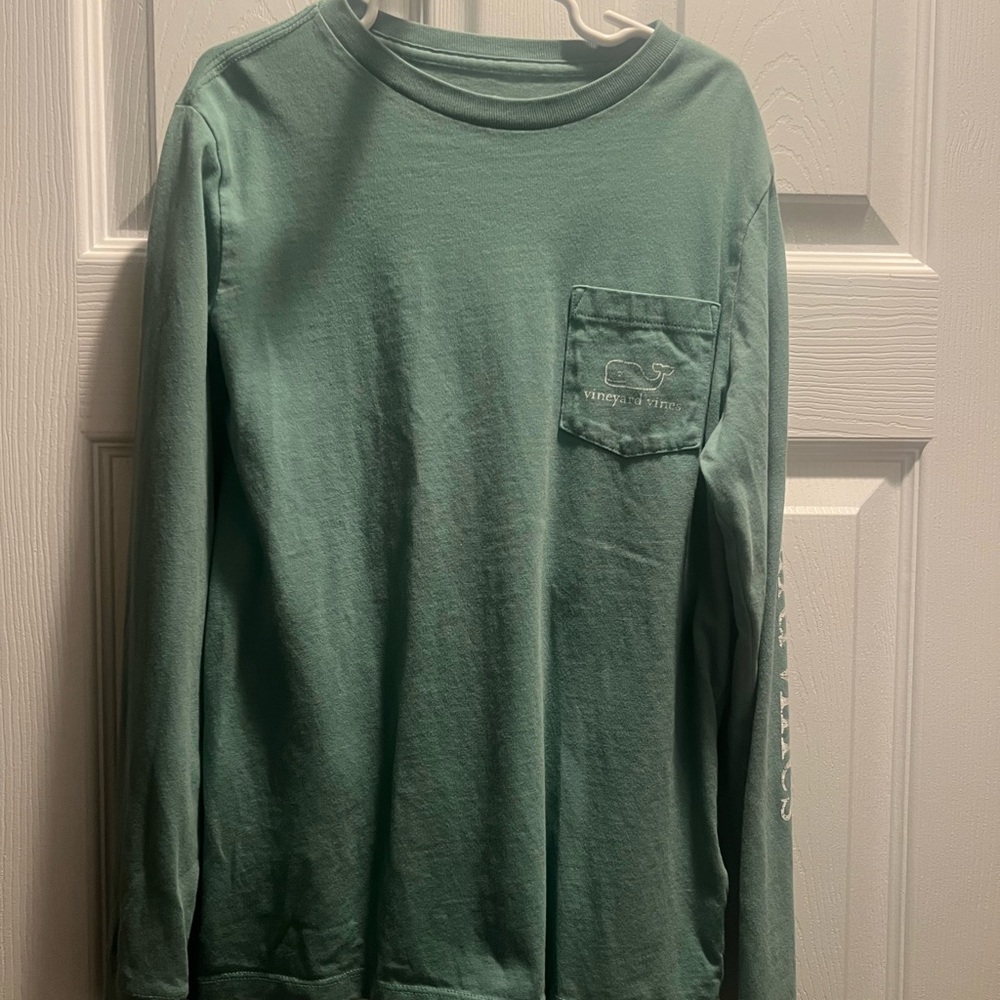Boys Vineyard Vines long sleeve tee